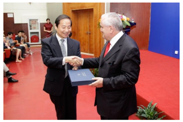 法語口譯陪同翻譯-尚語翻譯 法語口譯陪同翻譯-尚語翻譯